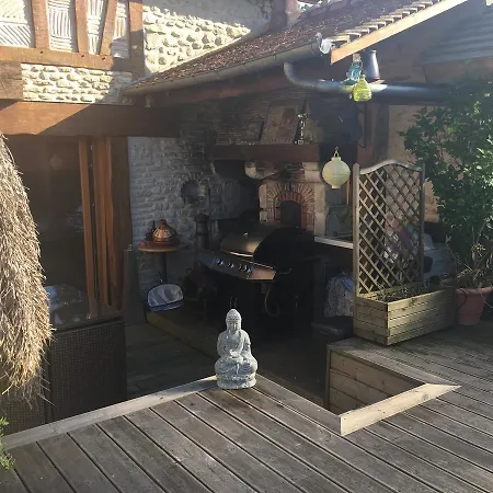 B&B Aux Vieilles Pierres