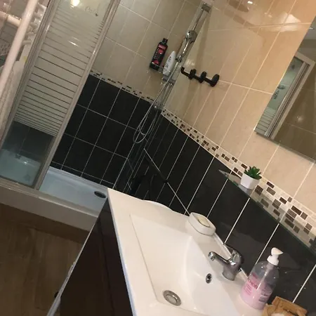 Oda ve Kahvaltı B&B Aux Vieilles Pierres