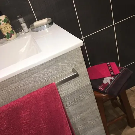 Oda ve Kahvaltı B&B Aux Vieilles Pierres *